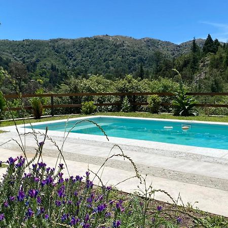 Suites Alithue La Cumbrecita Bagian luar foto