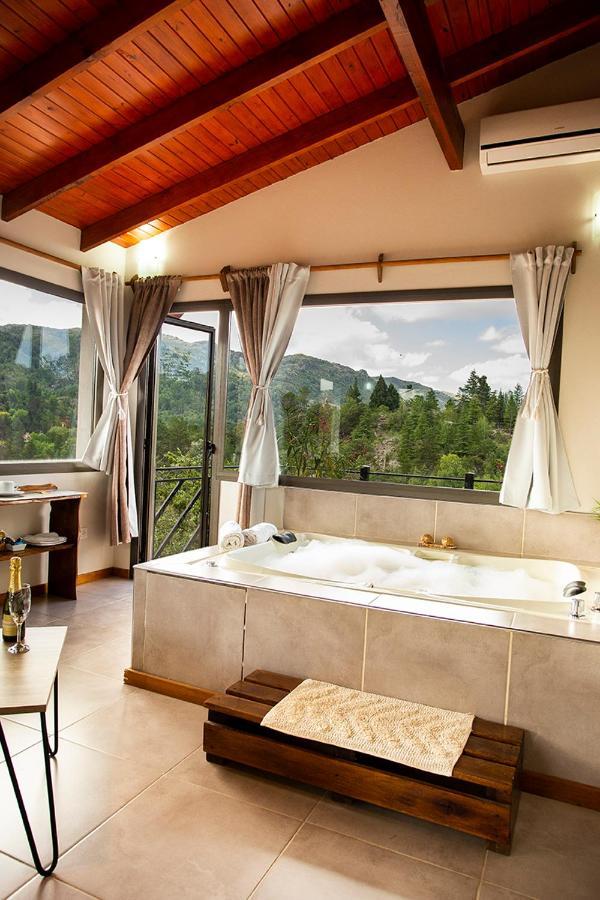 Suites Alithue La Cumbrecita Bagian luar foto